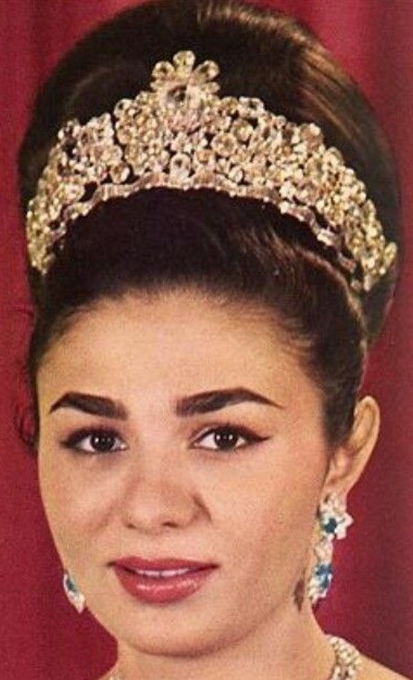 Noor-ol-Ain Tiara