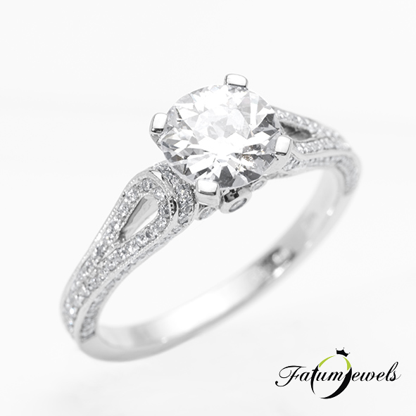 Hathor egyedi gyémántgyűrű Fatumjewels gyémánt eljegyzési gyűrű