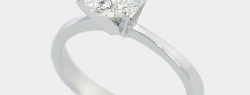 Gyemant gyuru, avagy elegancia es precizitas - ekszerblog.hu